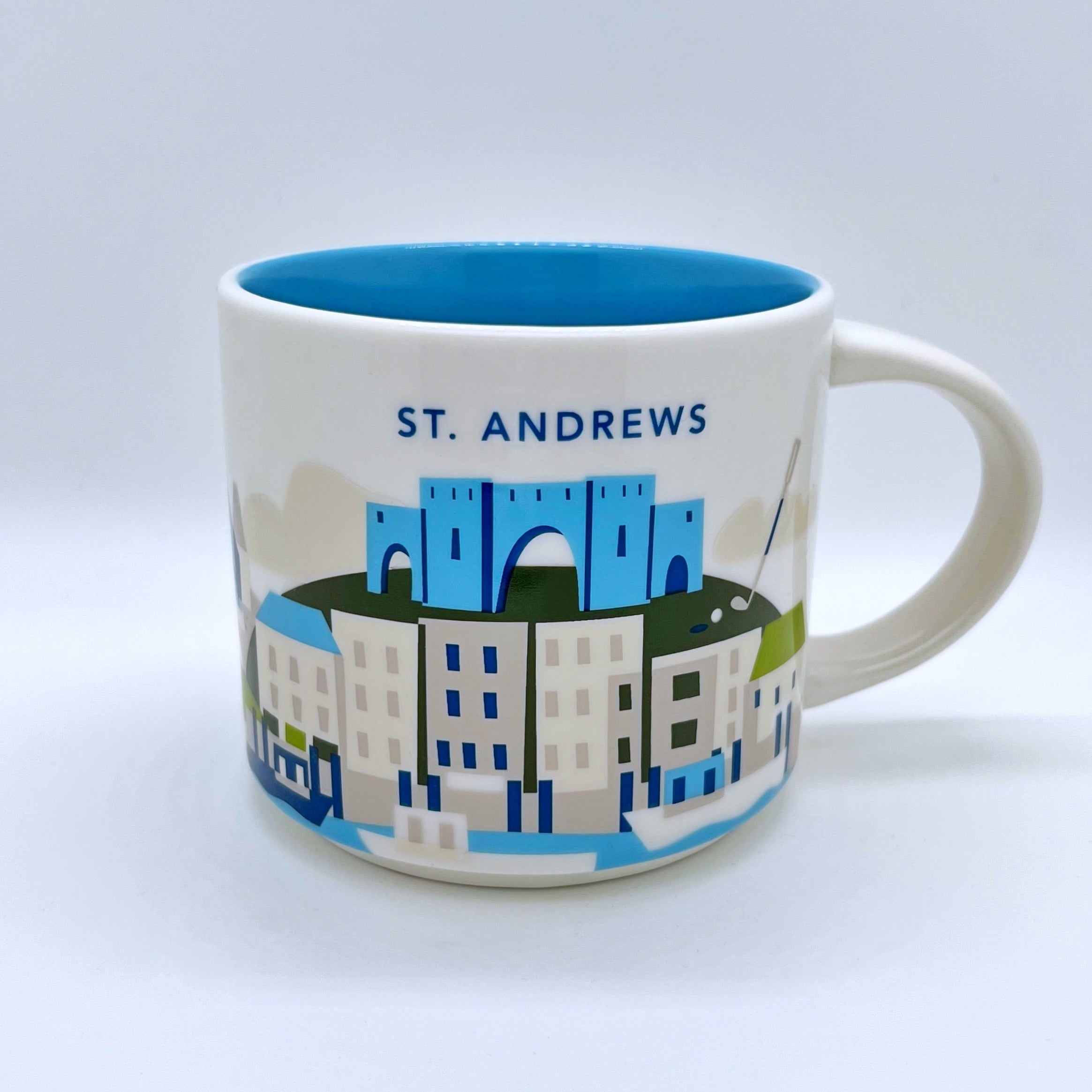 Kaffee Cappuccino oder Tee Tasse von Starbucks mit gemalten Bildern aus der Stadt St. Andrews