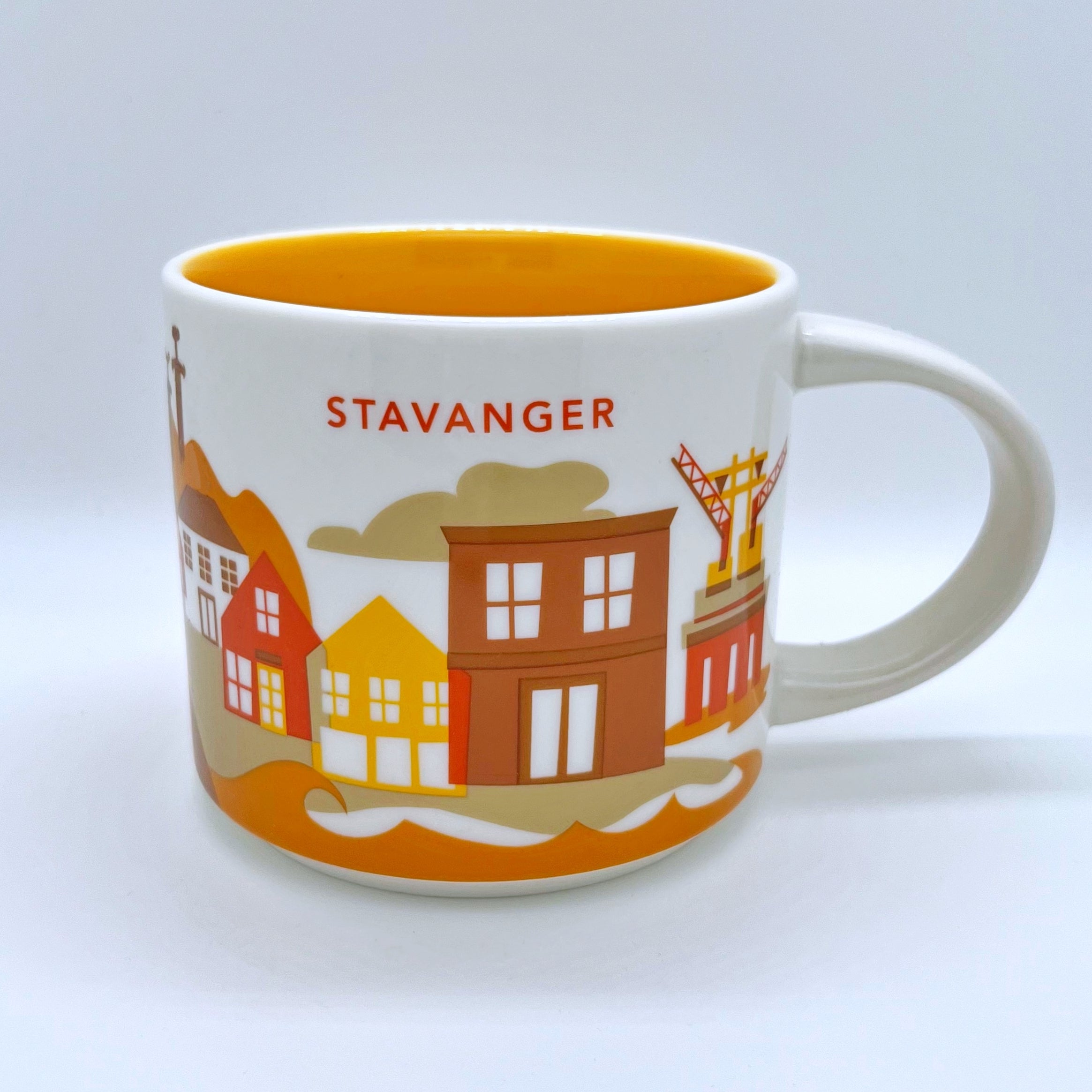 Kaffee Cappuccino oder Tee Tasse von Starbucks mit gemalten Bildern aus der Stadt Stavanger