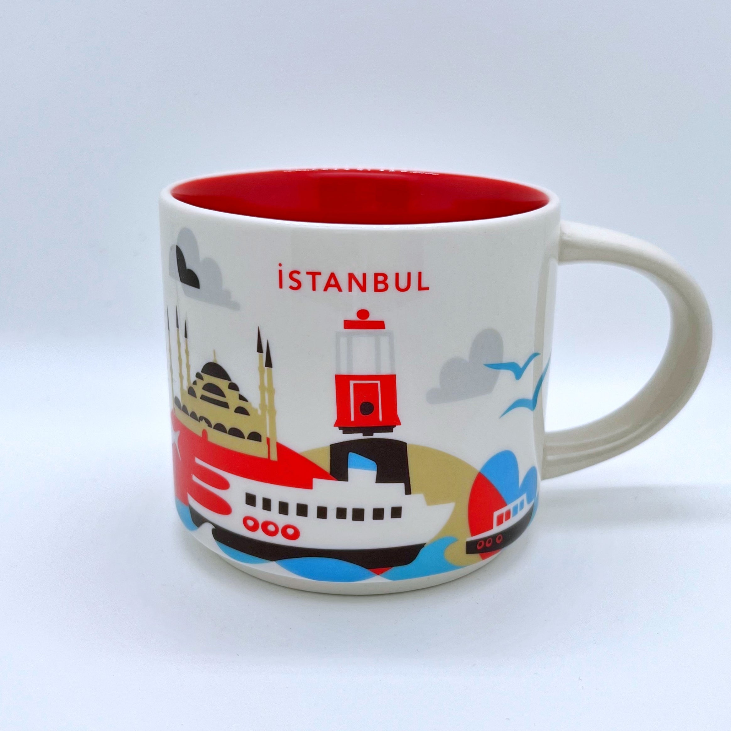 Kaffee Tee und Cappuccino Tasse von Starbucks mit gemalten Bildern aus der Stadt Istanbul