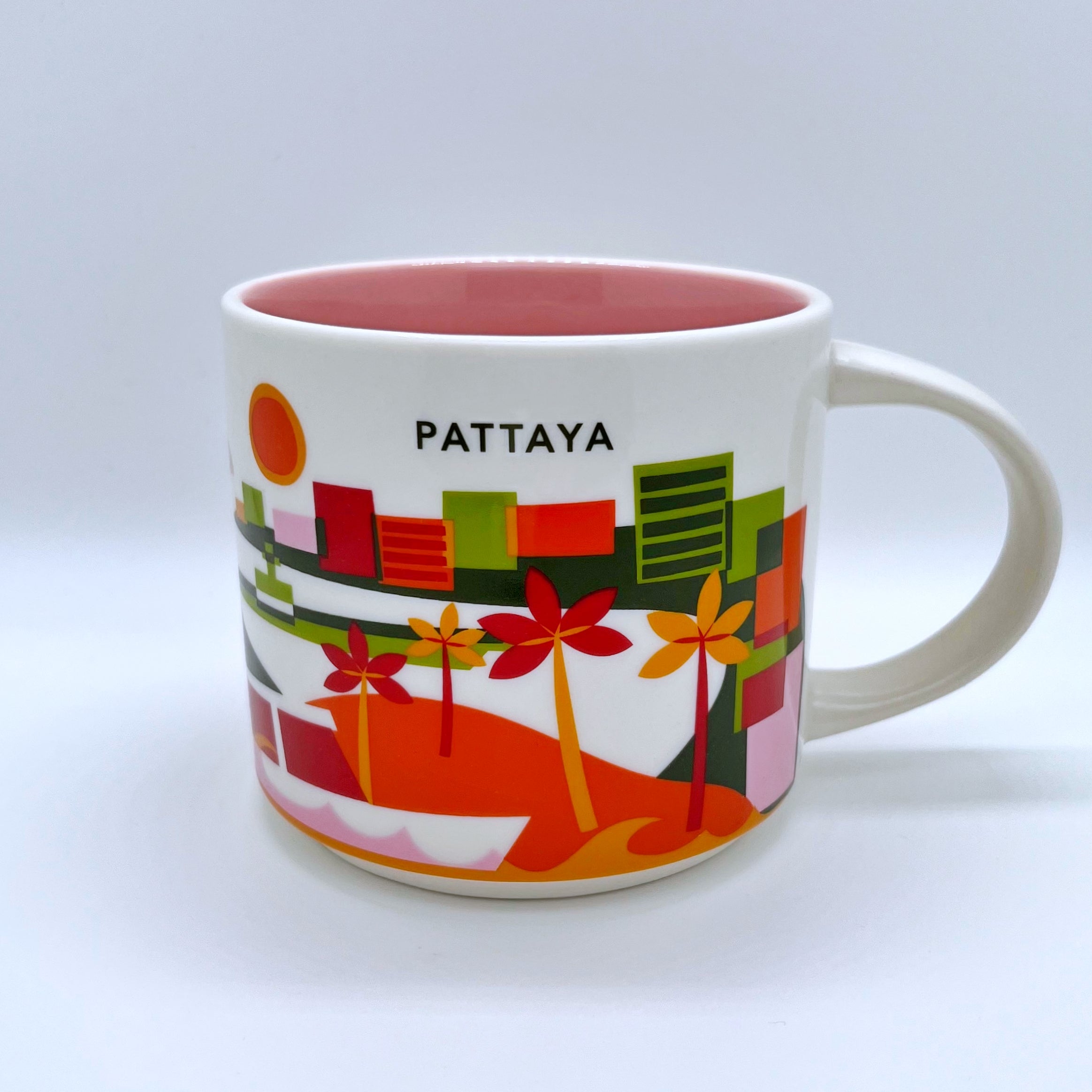 Kaffee Tee und Cappuccino Tasse von Starbucks mit gemalten Bildern aus der Stadt Pattaya