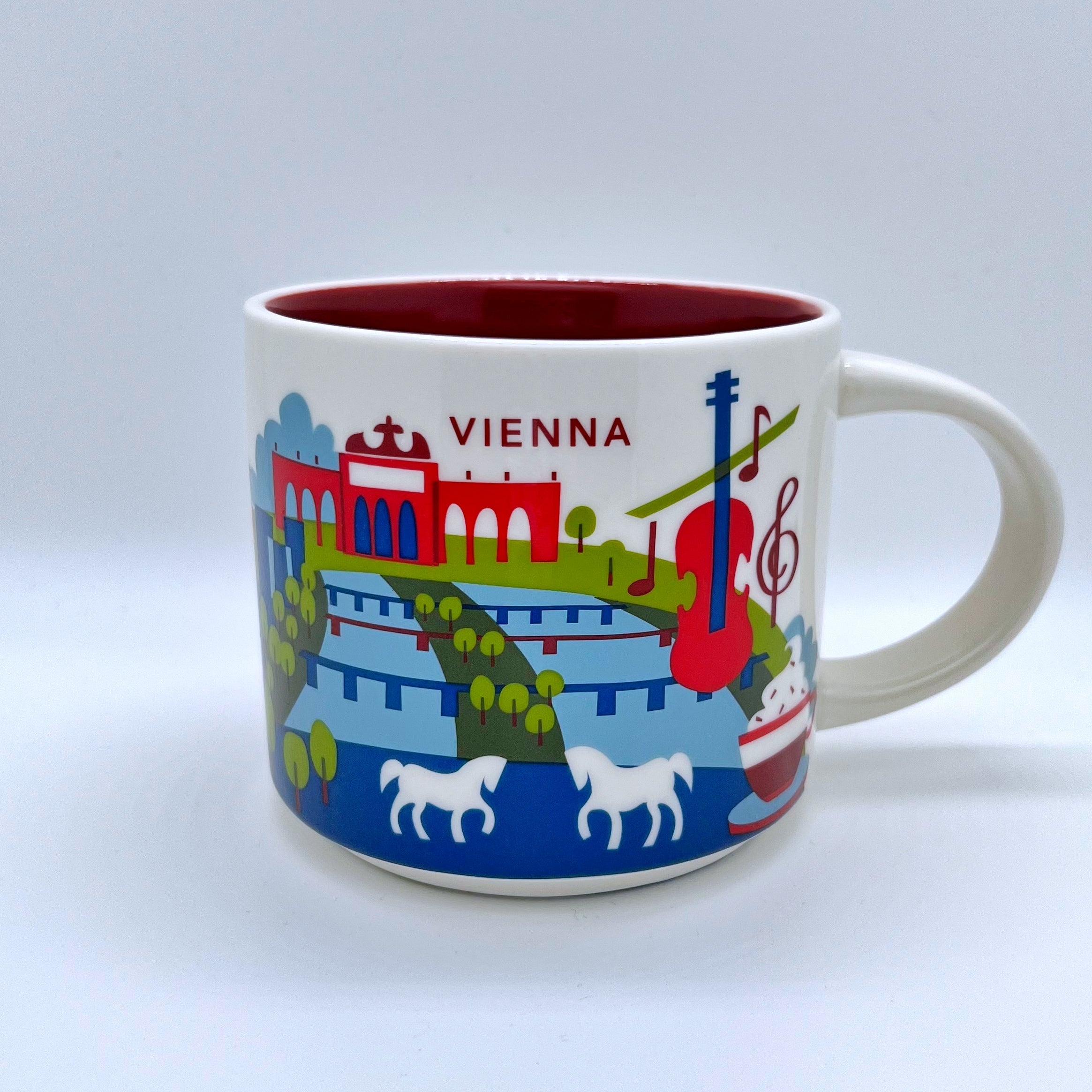 Kaffee Tee und Cappuccino Tasse von Starbucks mit gemalten Bildern aus der Stadt Wien